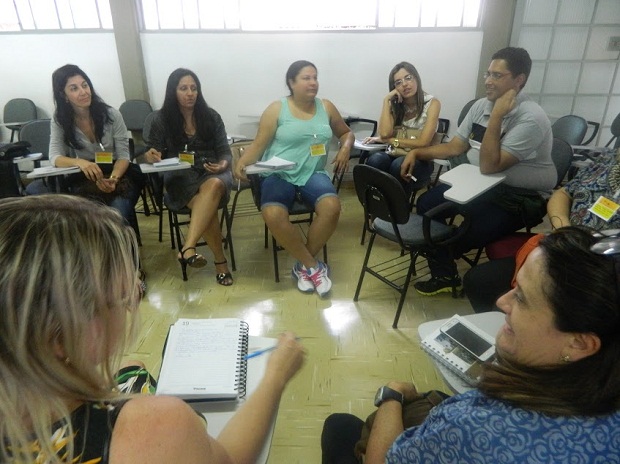 Professores também participaram das discussões. Foto: Mônica Profeta ACS/SEE